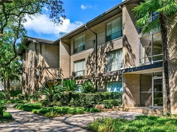 4007 Saint Charles Ave APT 111, New Orleans, LA 70115