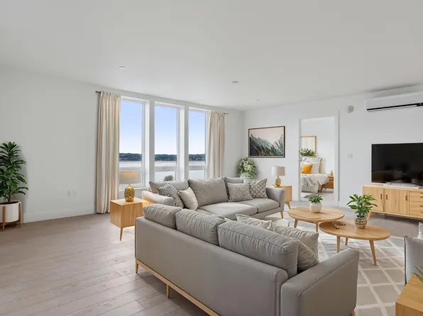 218 Washington Avenue #403, Portland, ME 04101