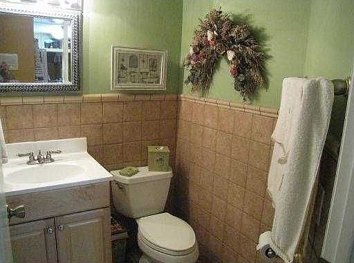 5th image of 1022 NW 123rd Ct #702
