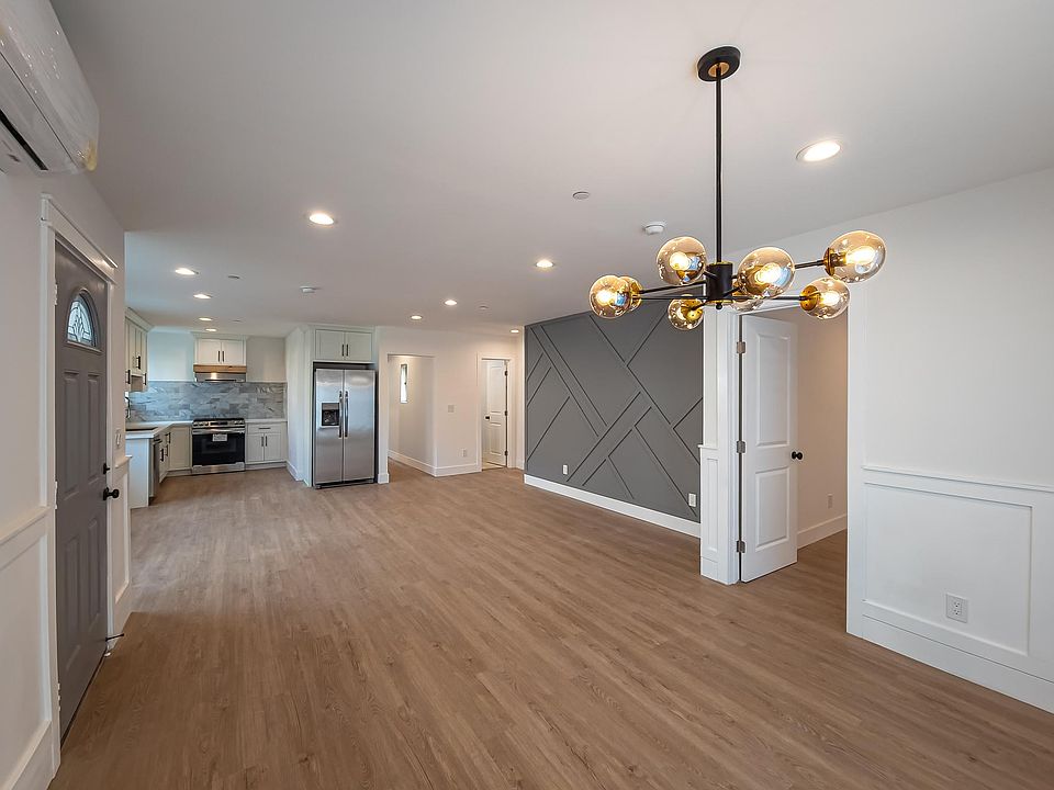 1st image of 92 S Vinedo Ave #94