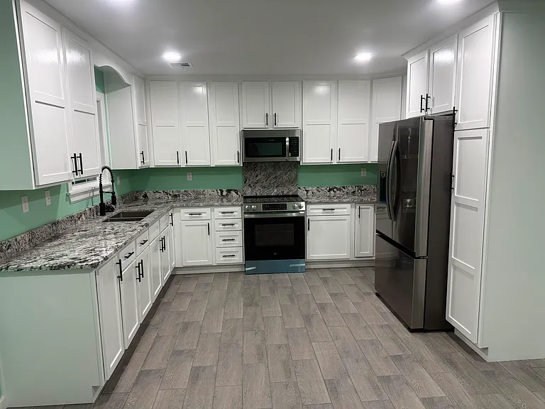 798 Serenity Dr — Photo 8