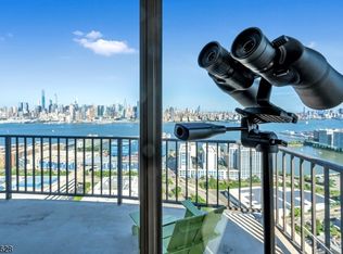 380 Mountain Rd APT 22A, Union City, NJ 07087