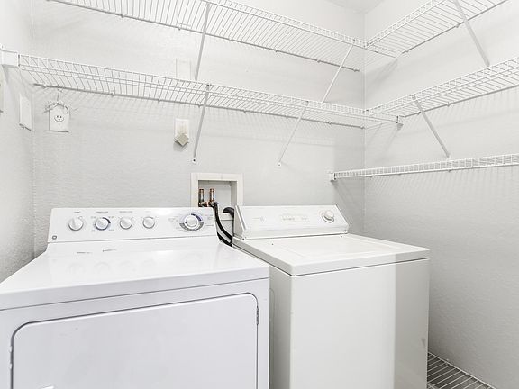 4th image of 12920 Positano Cir APT 303