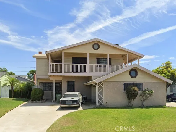 11618 Haas Ave, Hawthorne, CA 90250