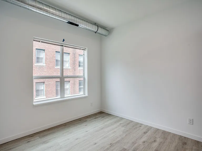 3333 Nicollet Ave S — Photo 13