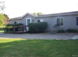 7035 Argentine Rd, Howell, MI 48855