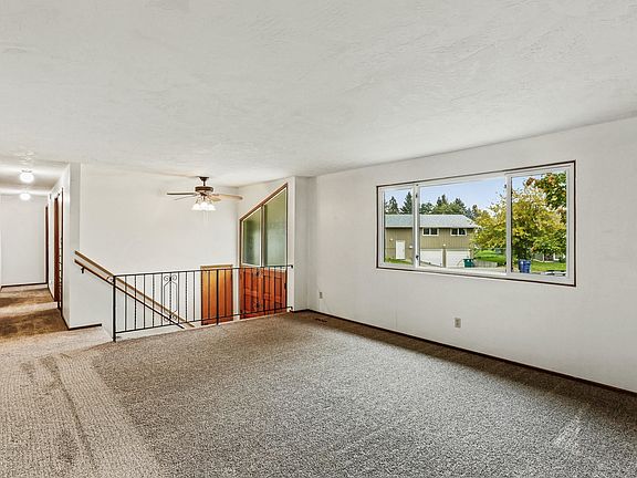 4th image of 7217 N Lidgerwood Ct