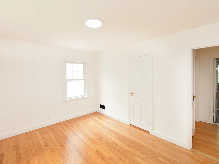 10 Remington Rd — Photo 14