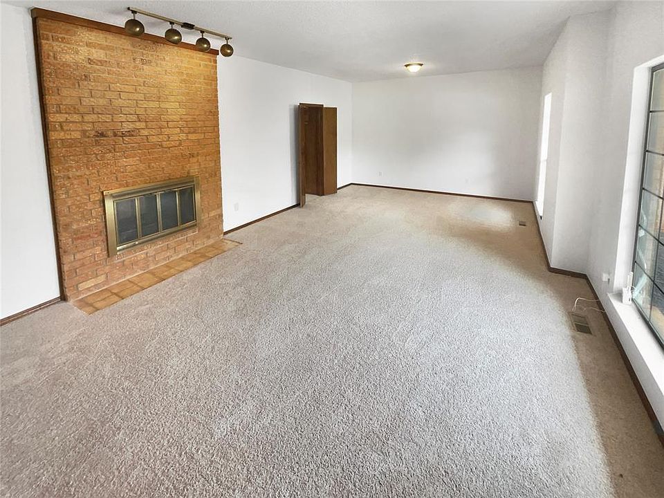 4044 Spyglass Rd, Oklahoma City, OK 73120 | Zillow