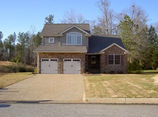 846 Rocky Creek Dr, Alexander City, AL 35010