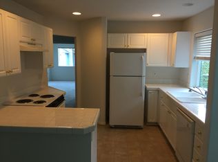 13140 SW Creekshire Dr, Tigard, OR 97223