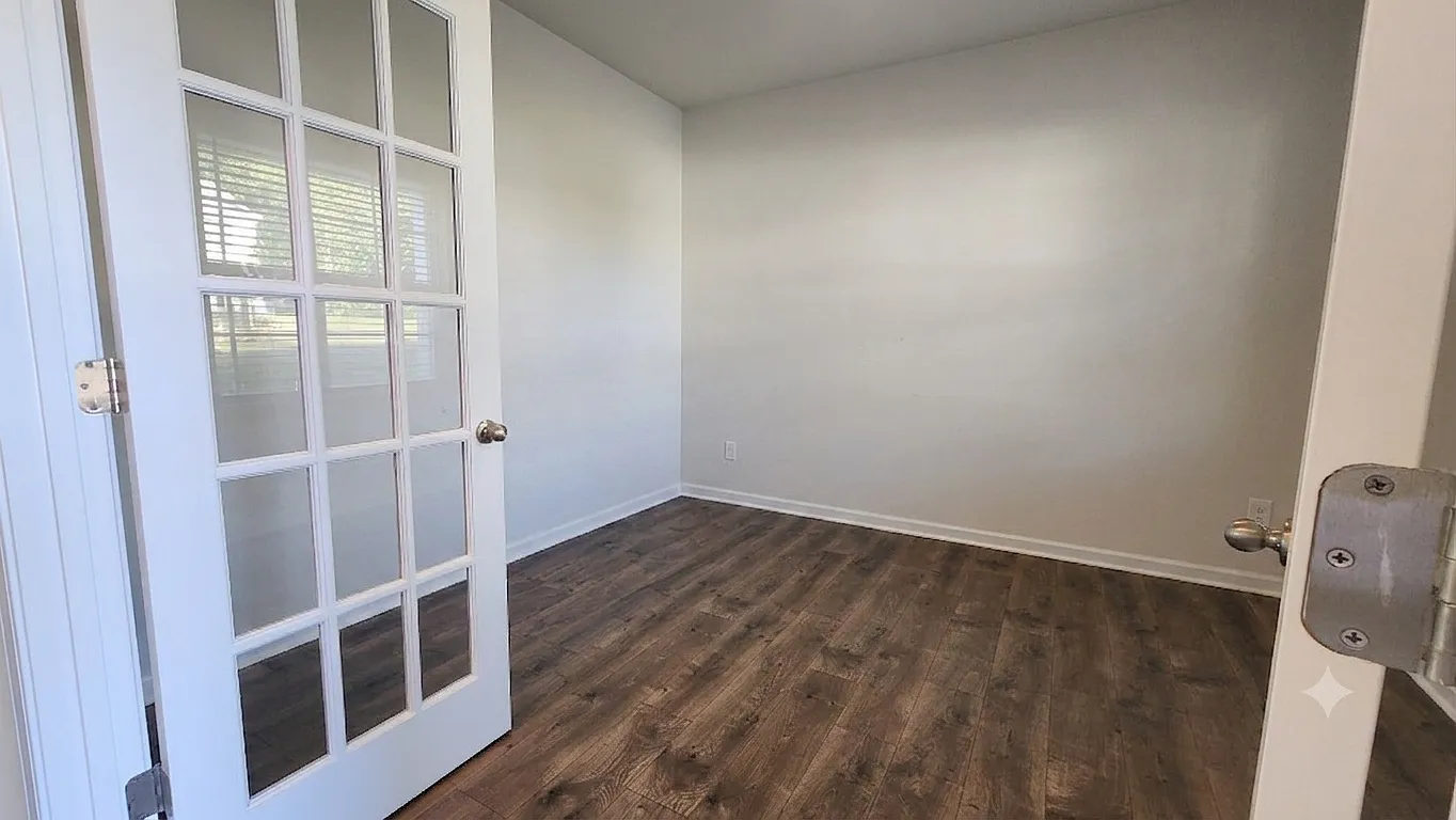 4 bed, 2.5 bath, 2175 sqft, $2,500 — Photo 2