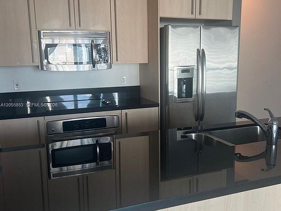 5th image of 79 SW 12th St APT 1511