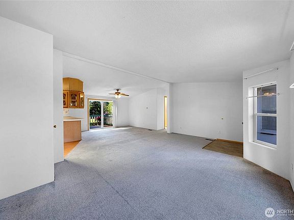 4th image of 1237 Ginger Pl