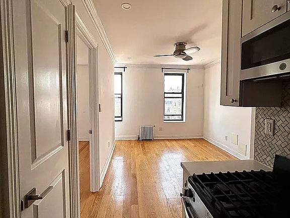 2nd image of 373 S 4th St APT 2B