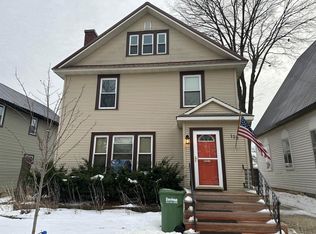 119 3rd Ave E, Cresco, IA 52136