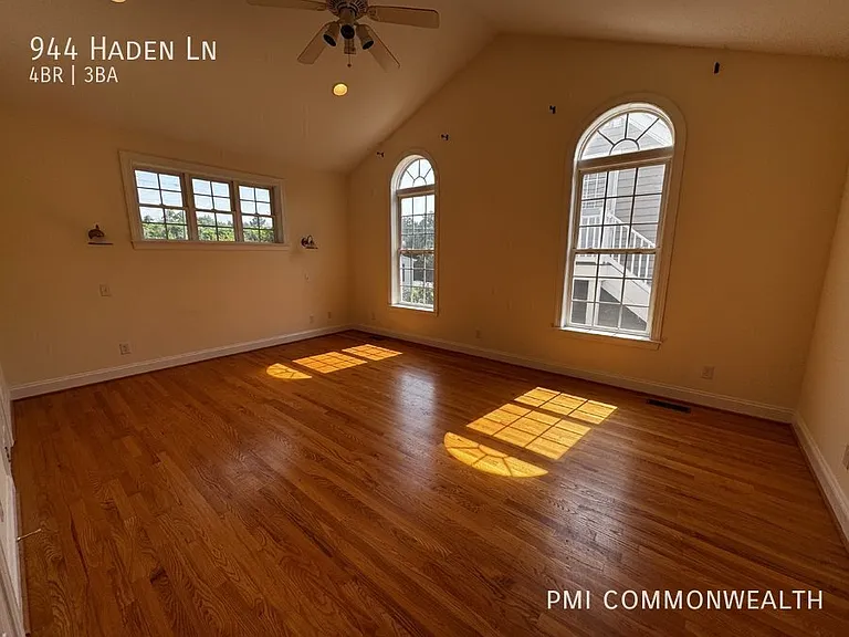 944 Haden Ln — Photo 14