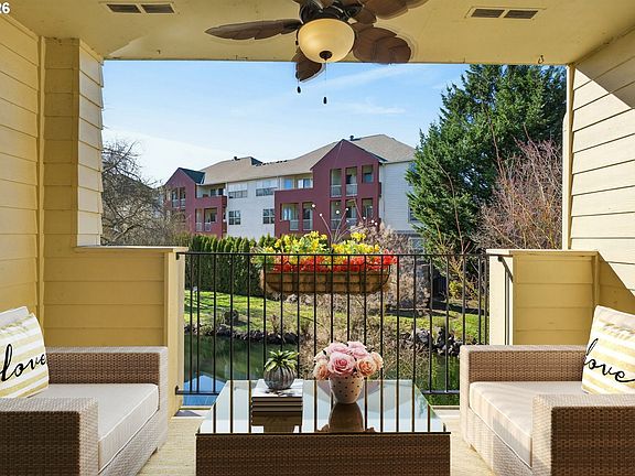 5th image of 18720 SW Boones Ferry Rd