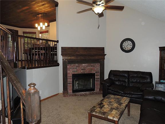 5th image of 701 Ginger Hill Dr