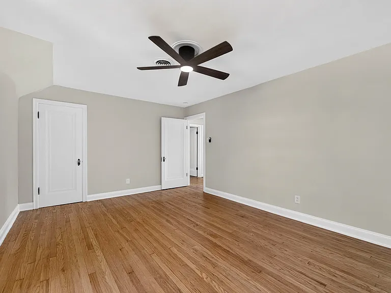7310 Drexel Dr — Photo 20