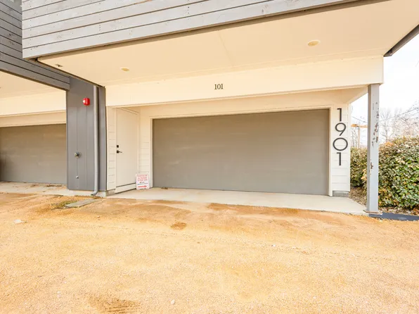 1901 N Carroll Ave #101, Dallas, TX 75204