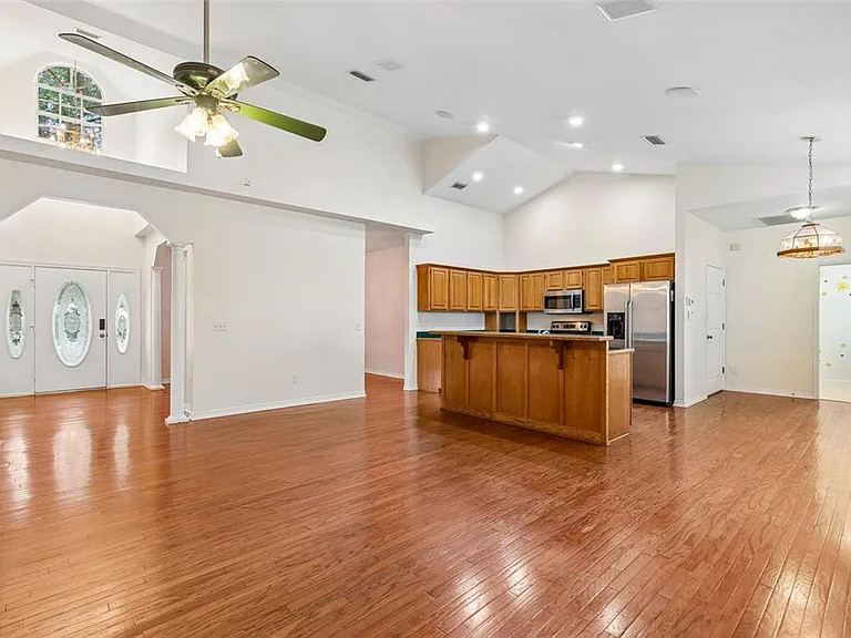 203 Cagle Rd — Photo 17