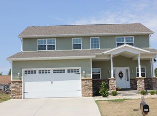 405 Dalhlia Dr, Chatham, IL 62629