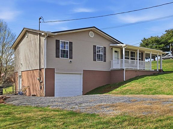 2nd image of 1954 Carroll Rd