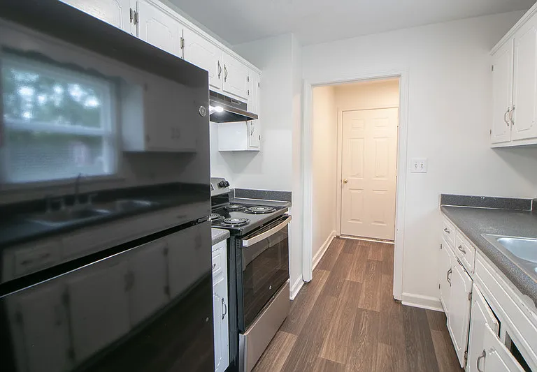613 Joshua Dr — Photo 11