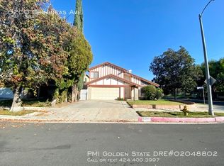 6200 Chimineas Ave, Reseda, CA 91335