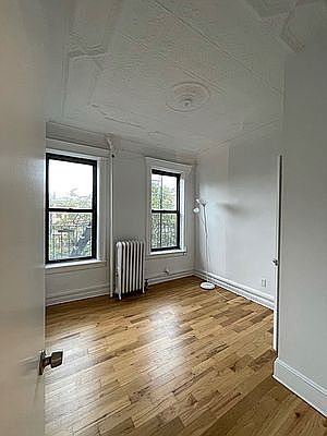 5th image of 355 21st St #2L