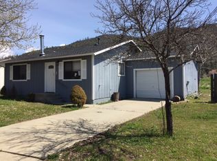 12091 Oak Mill Dr, Fort Jones, CA 96032