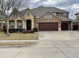 1028 Tara Dr, Burleson, TX 76028