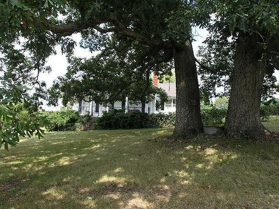 2nd image of 3595 Highway 38