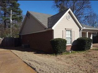 841 W Pecan Gardens Cir, Memphis, TN 38122