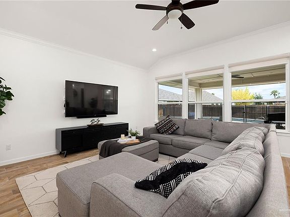 3rd image of 14513 Buffalo Springs Way