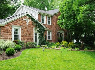 12 Elk Ridge Ct, Saint Charles, MO 63304