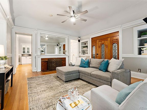 4th image of 1030 N Logan Street #1W