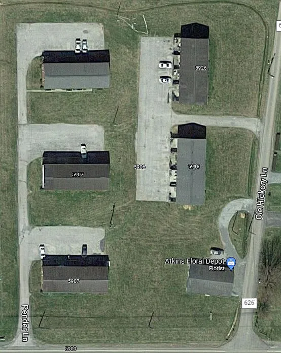Building Photo - 5907 Lee Hwy #8