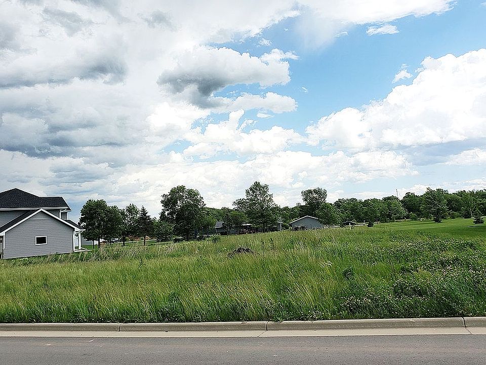 2nd image of 1789 Applewood Dr Lot 8