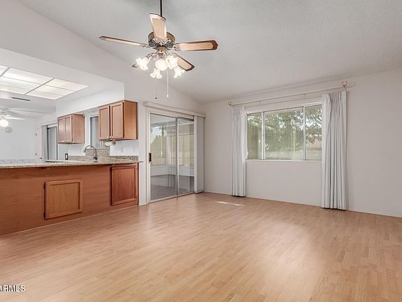 5th image of 13007 W SEVILLE Drive