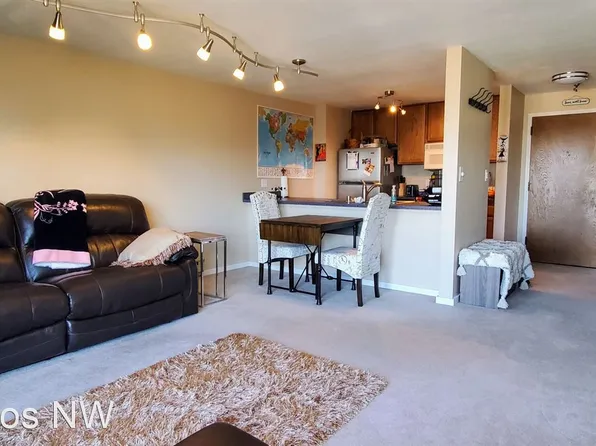 1300 University St APT 7, Seattle, WA 98101