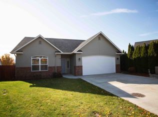 620 Jade Pl, Yakima, WA