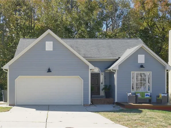 4917 Crofton Springs Ct, Greensboro, NC 27407