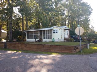 469 Cove Dr, Eclectic, AL 36024