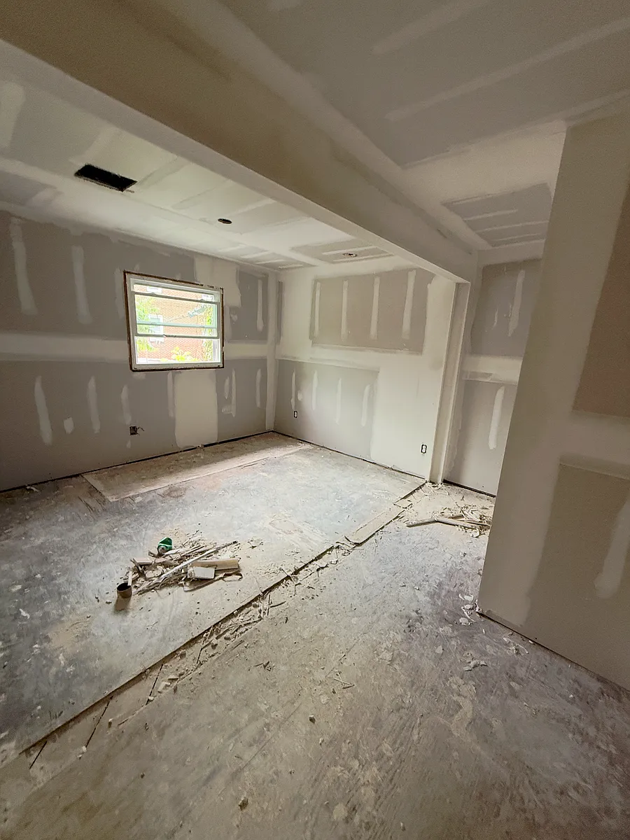 Building Photo - 208 Stone Ave #1