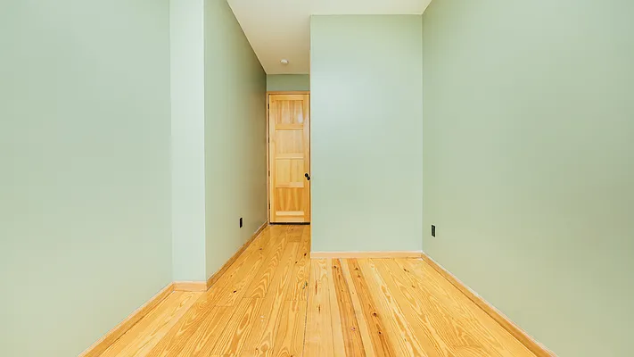 Rented by Nooklyn NYC LLC | media 41