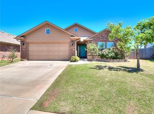 18516 Lazo Dr, Edmond, OK 73012
