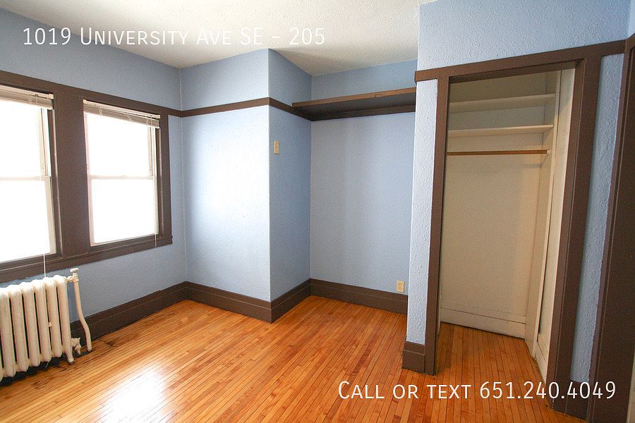 2nd image of 1019 University Ave SE #205