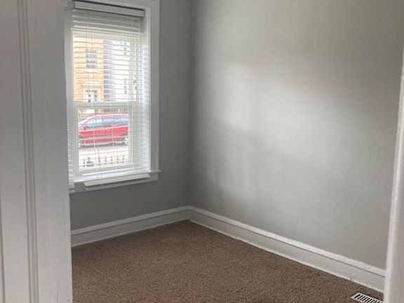 4th image of 1503 N Kolin Ave #3
